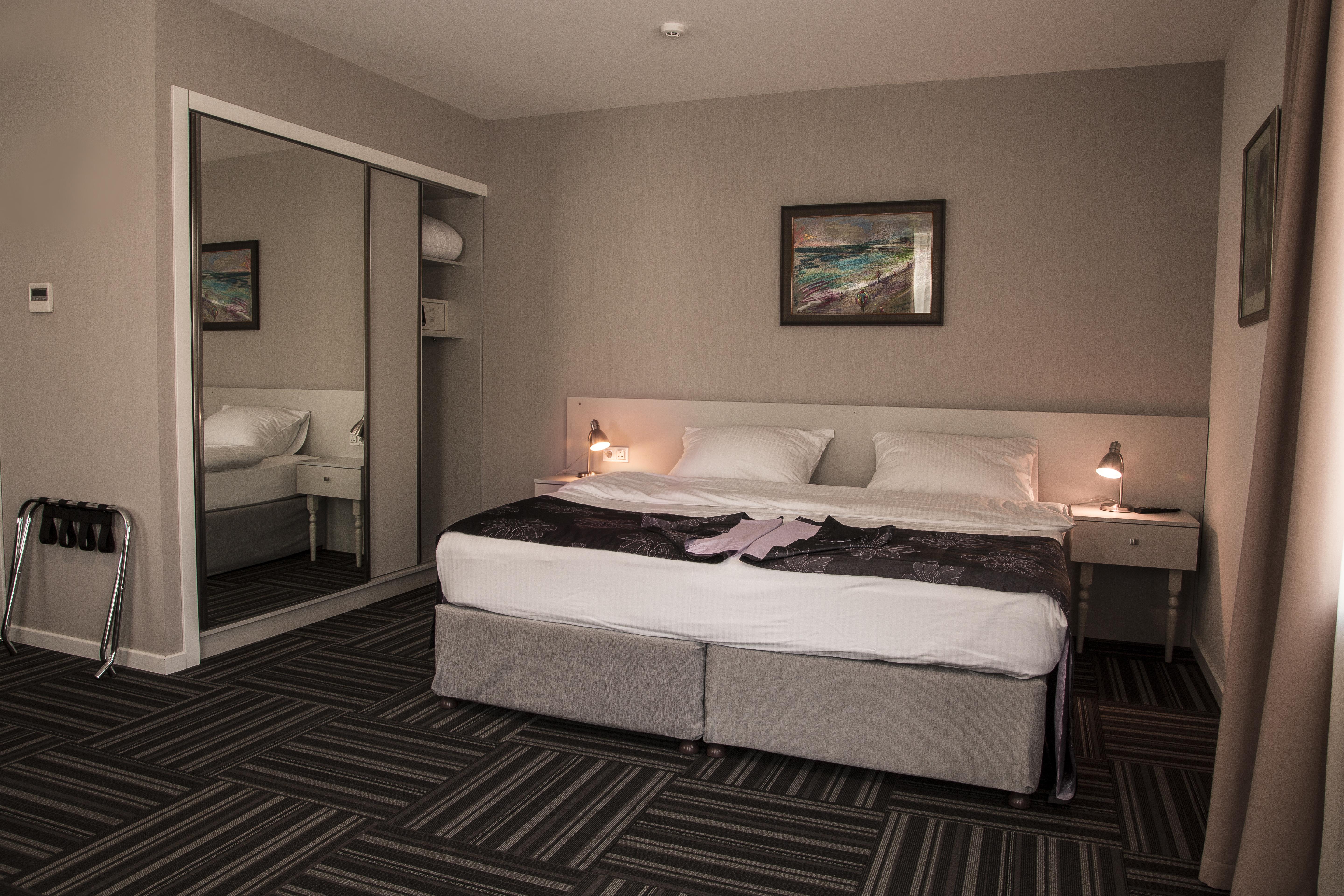 Hotel Zp Palace Tbilisi ภายนอก รูปภาพ