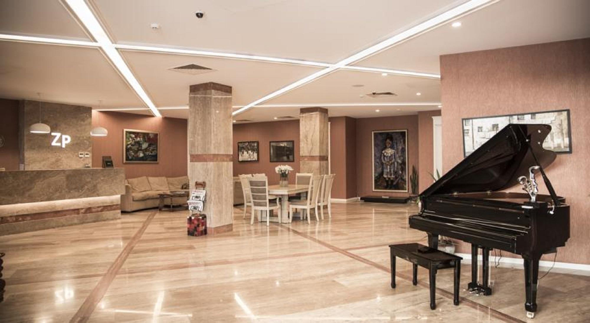 Hotel Zp Palace Tbilisi ภายนอก รูปภาพ
