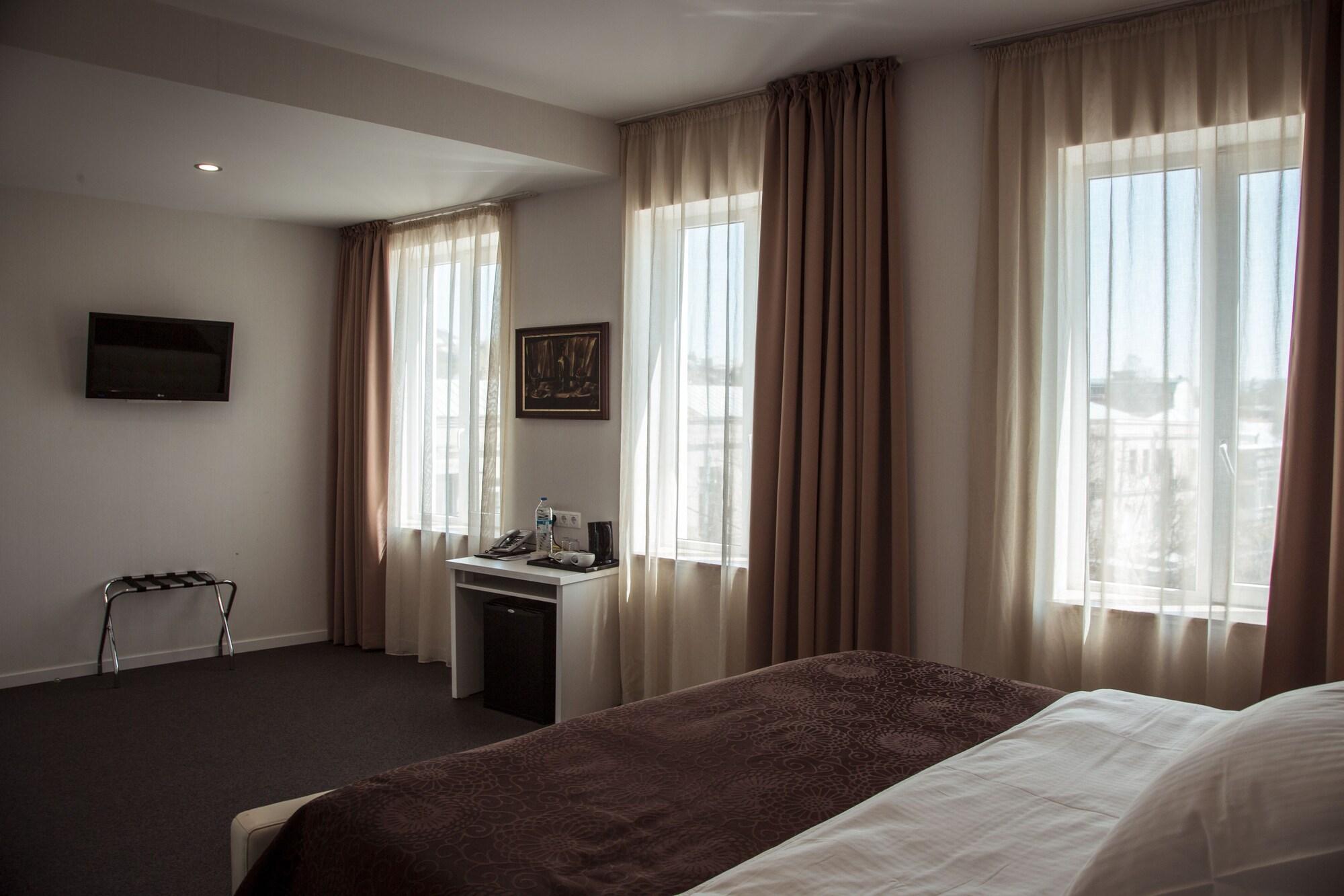 Hotel Zp Palace Tbilisi ภายนอก รูปภาพ